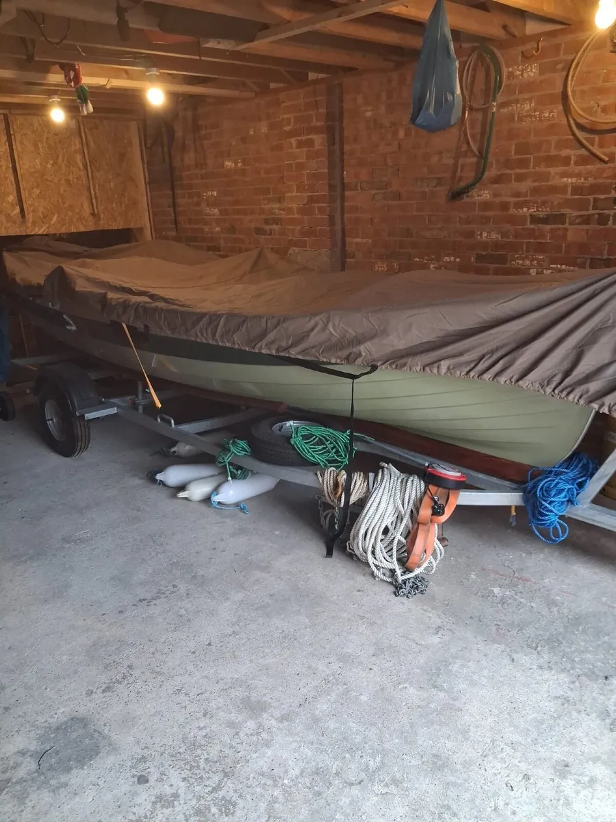 Sheelin 17ft boat - Image 3