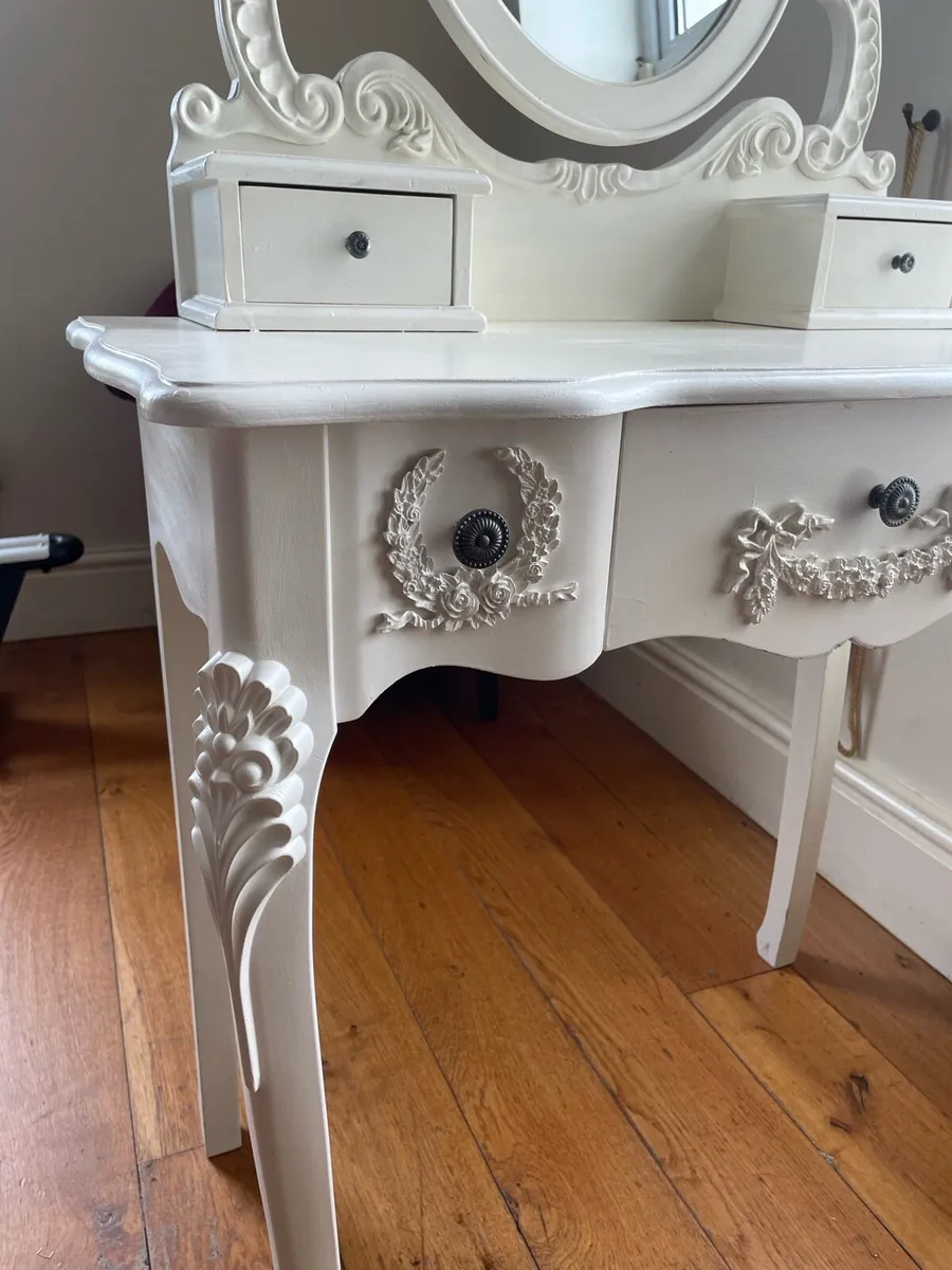 Vanity Unit Desk - Image 4