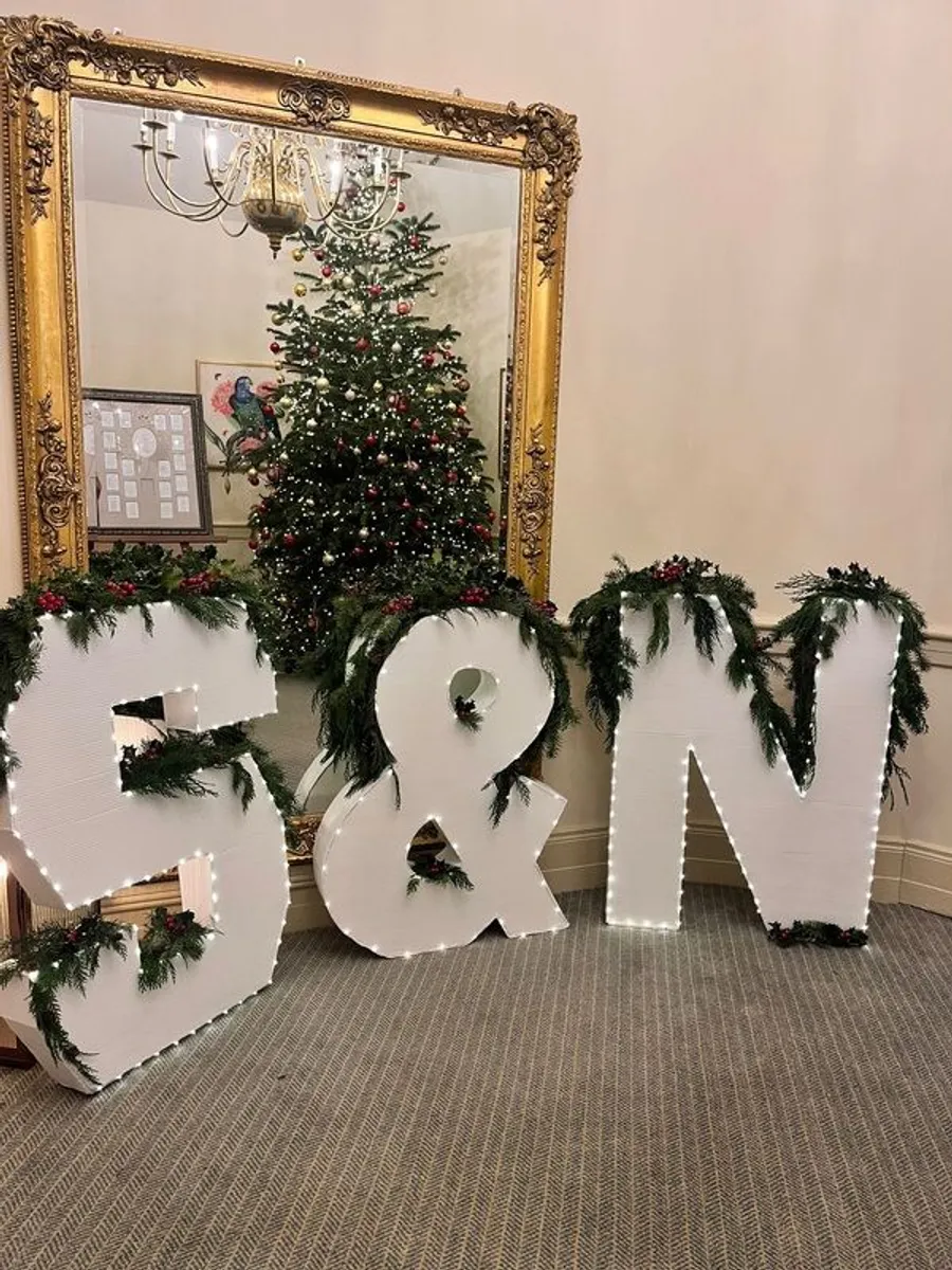 Decorative letters - Image 1