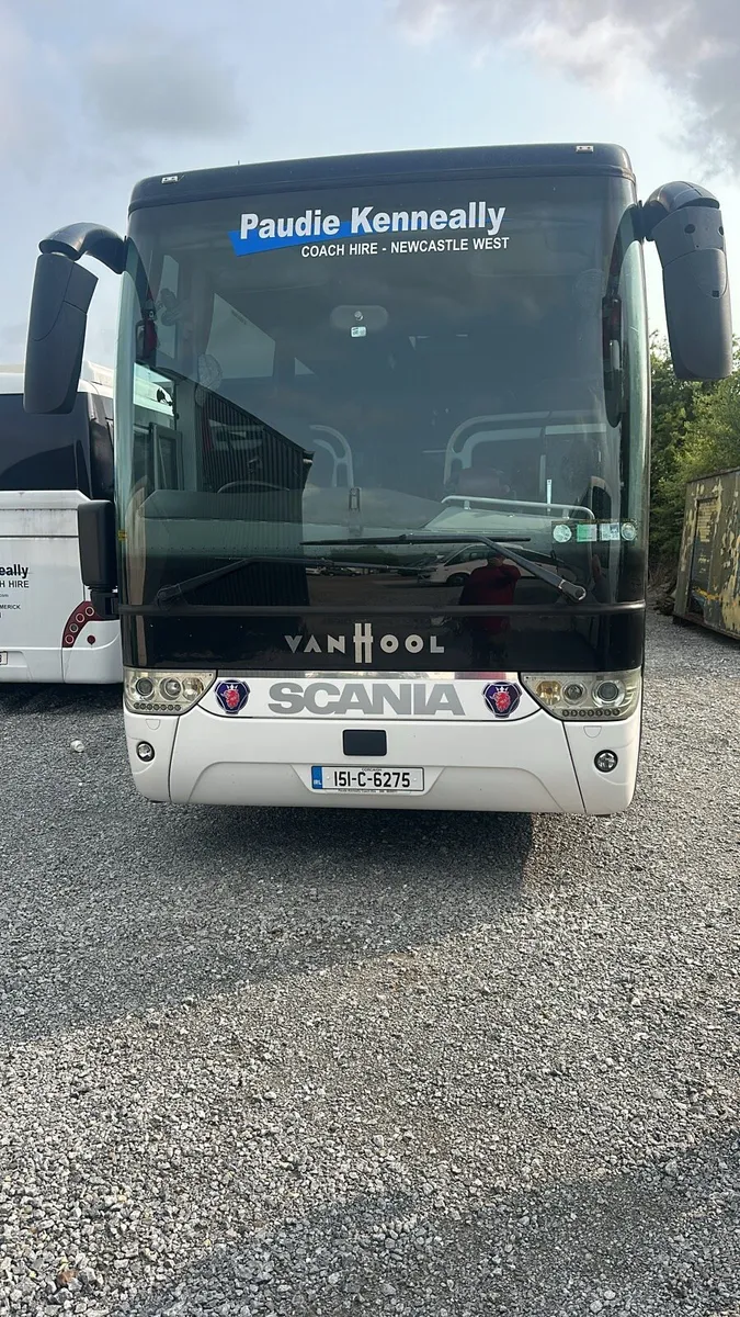 Buses - Image 2