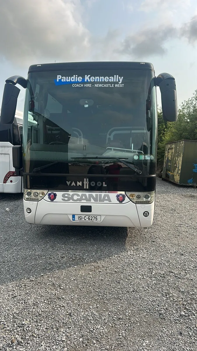 Buses - Image 3