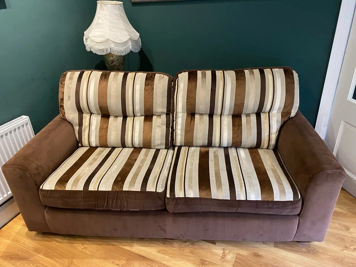 Couch / Suite of furniture - Image 1