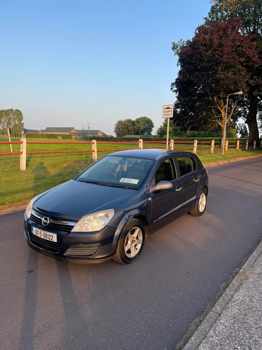 Opel astra *Tax and Nct* - Image 4