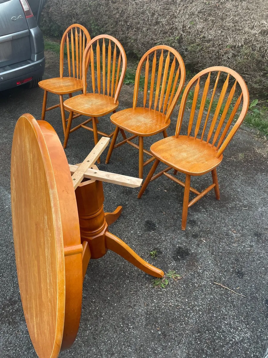 Oak table + 4 chairs - Image 3