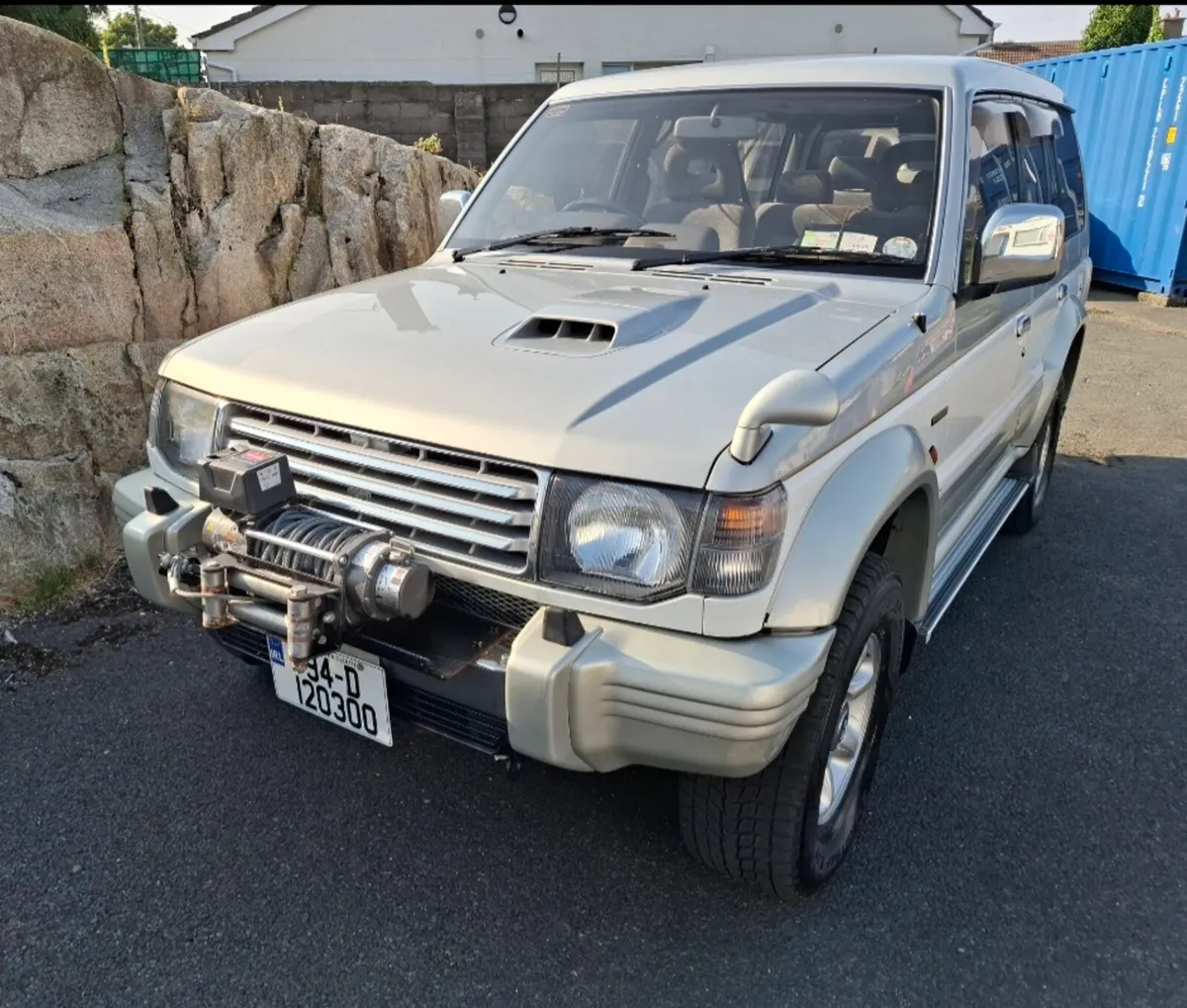 Mitsubishi Pajero 2.8 D Auto Japanese Import - Image 3