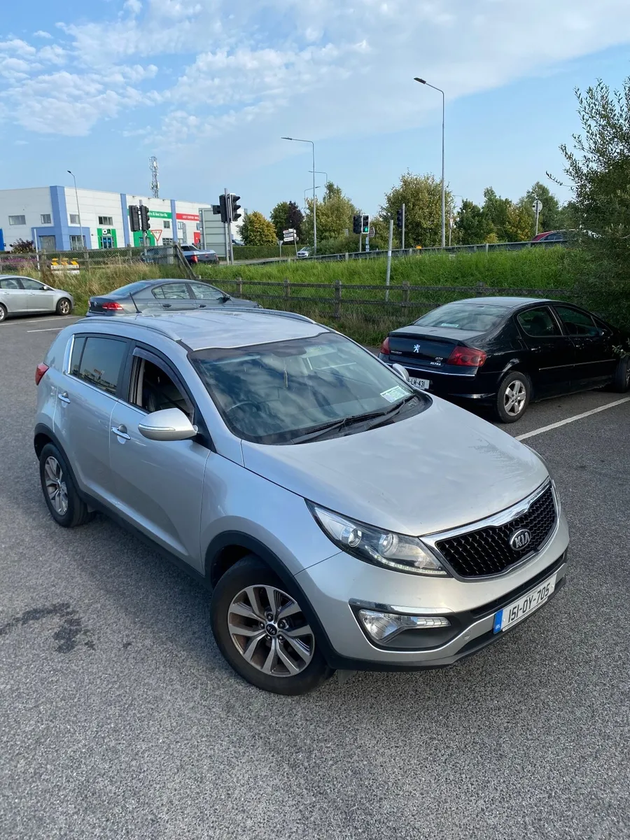 6800EURO Kia Sportage with reversing camera & more - Image 1