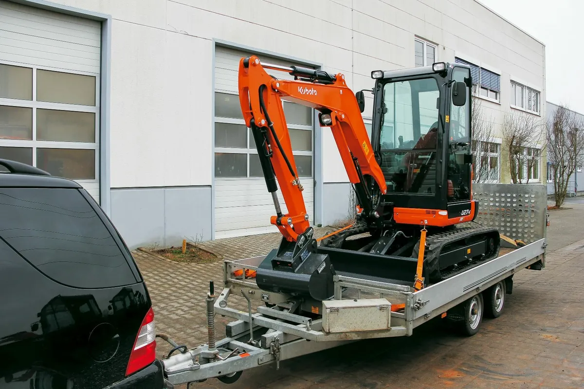 Wanted-excavator good used Kubota, Hitachi, Yanmar