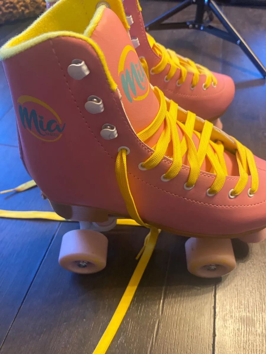 Roller skates - Image 2