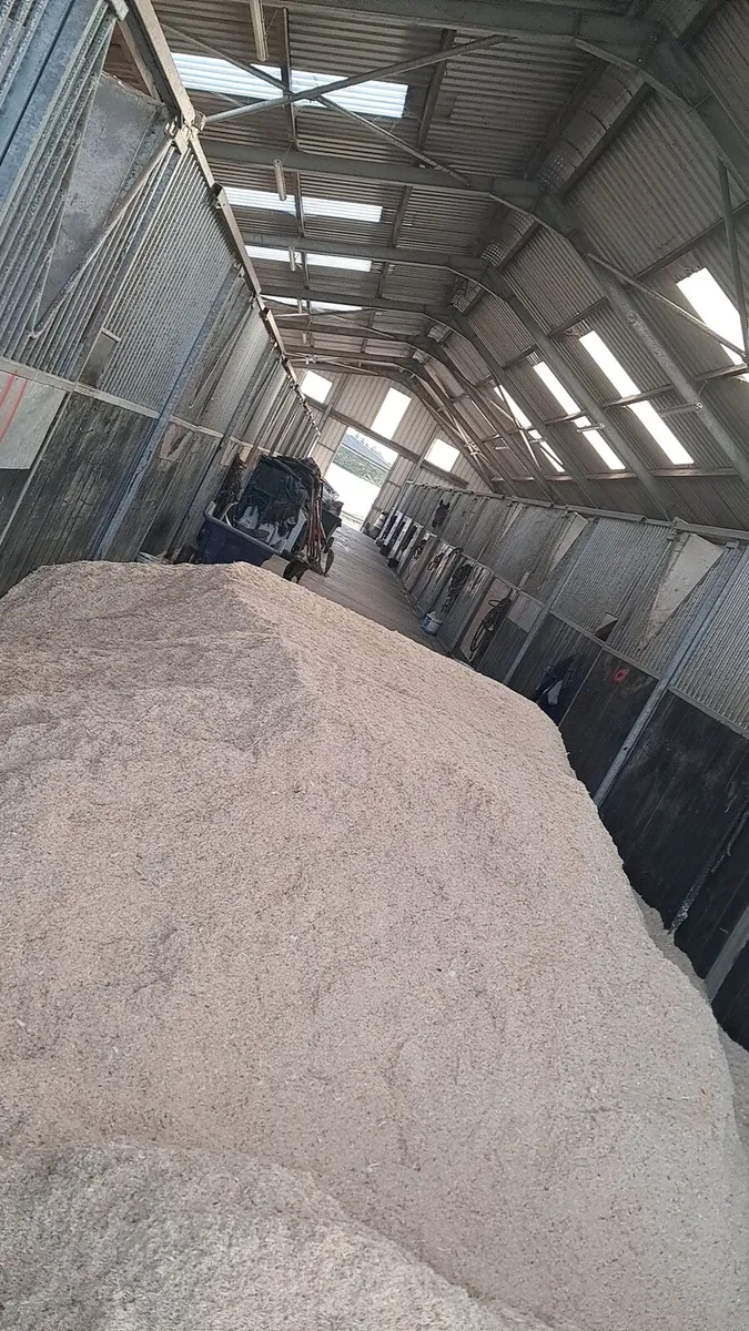 Animal bedding. Sawdust - Image 2