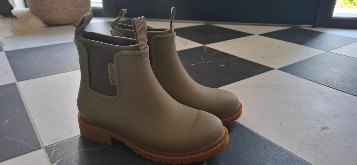 Wellingtons- gum boots - Image 2