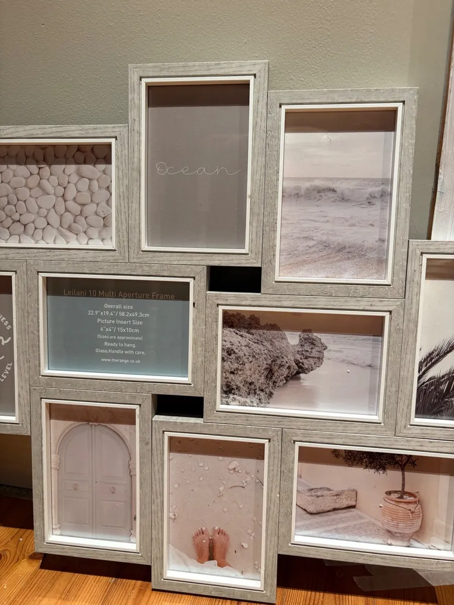 Picture frame - Image 1