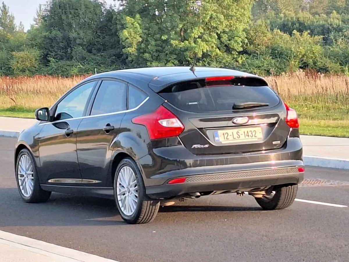 FORD FOCUS 1.6Diesel Zetec. - Image 3