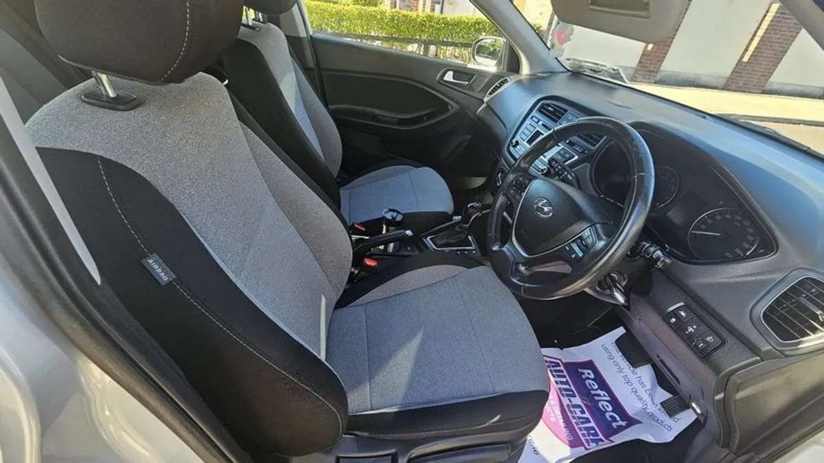 2015 Hyundai I20 Automatic with Brand New NCT for 2 Years - Image 3
