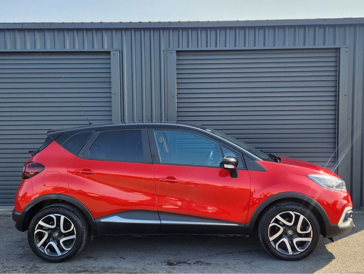 Renault Captur Iconic DCI 90 - Image 4