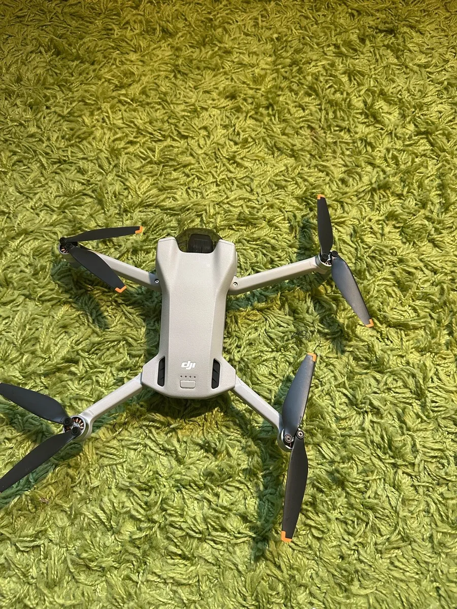 Dji mini 3 with RC controller - Image 3