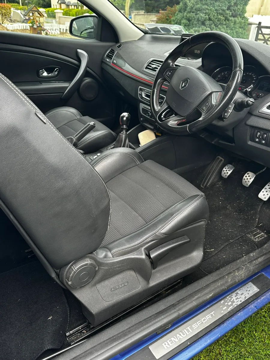 2015 Megane Coupe GT Line 1.5 Diesel - Image 3