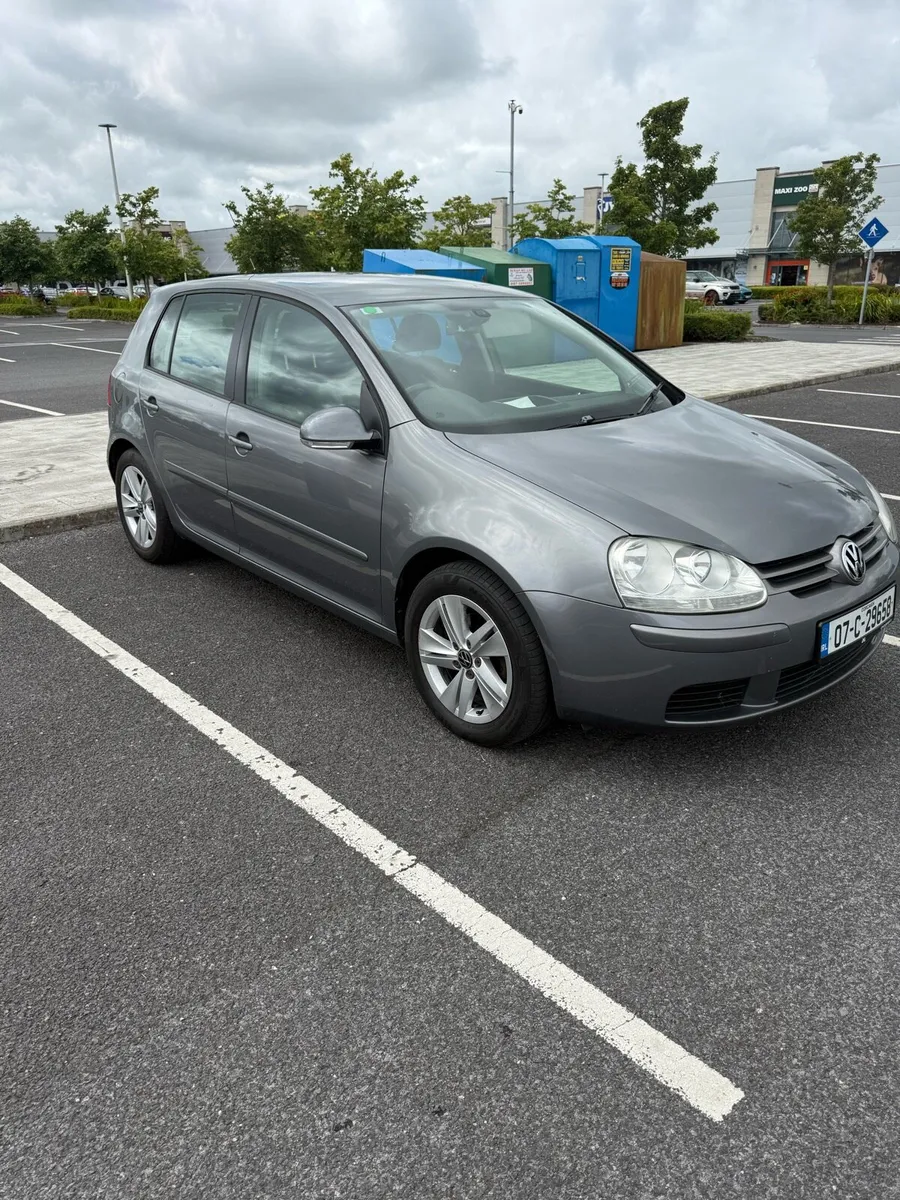 Volkswagen Golf - Image 1