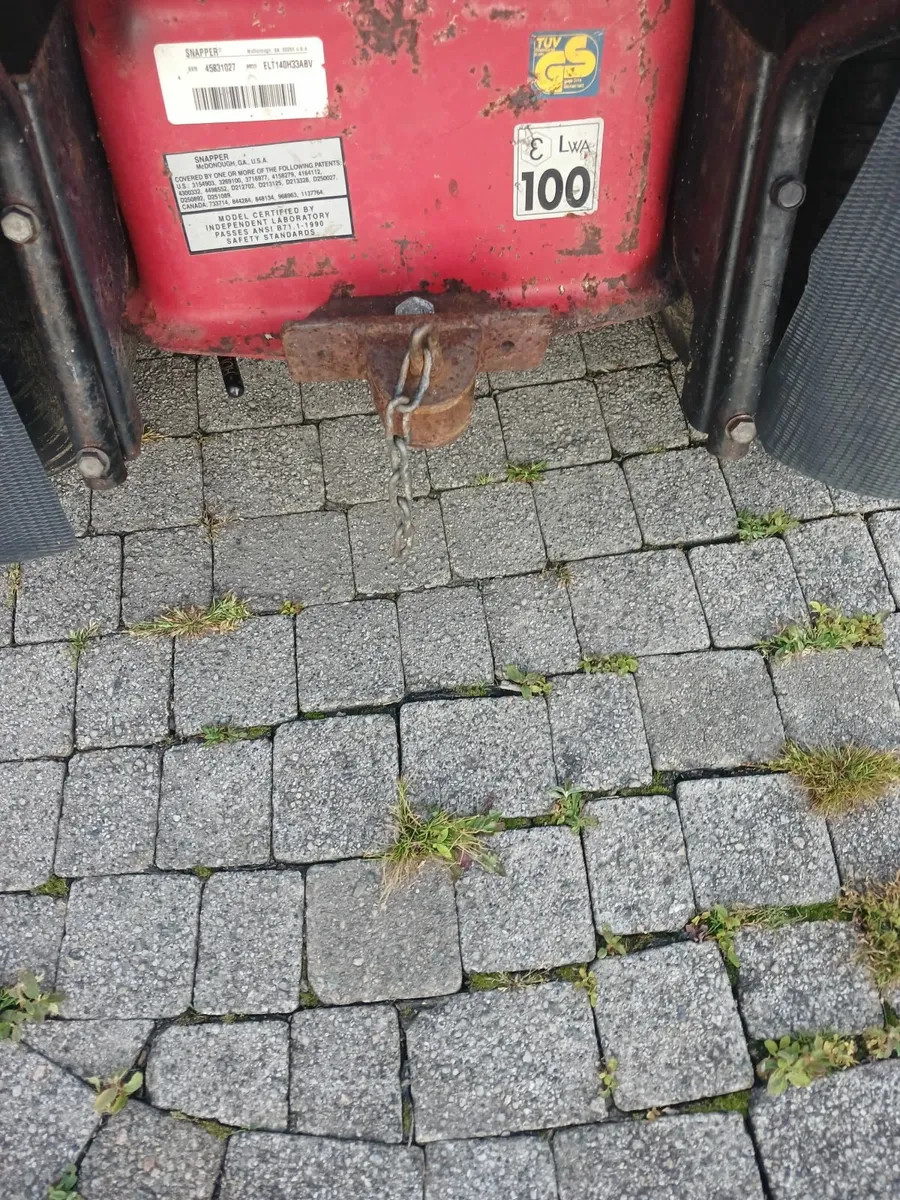 Ride on lawnmower - Image 4
