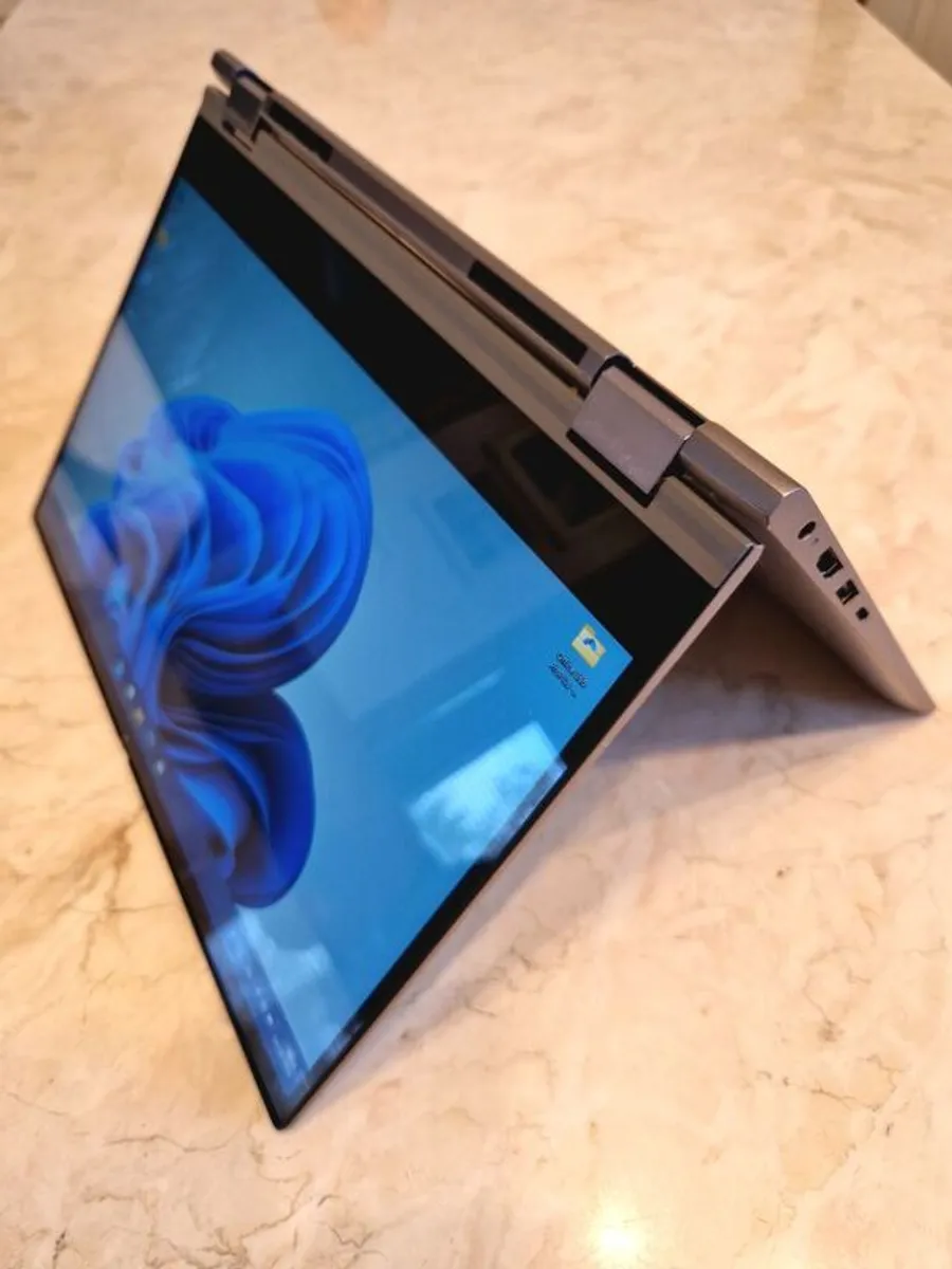 Dell Inspiron 5406 2in1 Laptop - Image 1