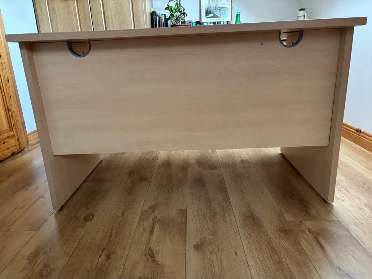 Office / Student Desk and Chair - Image 4