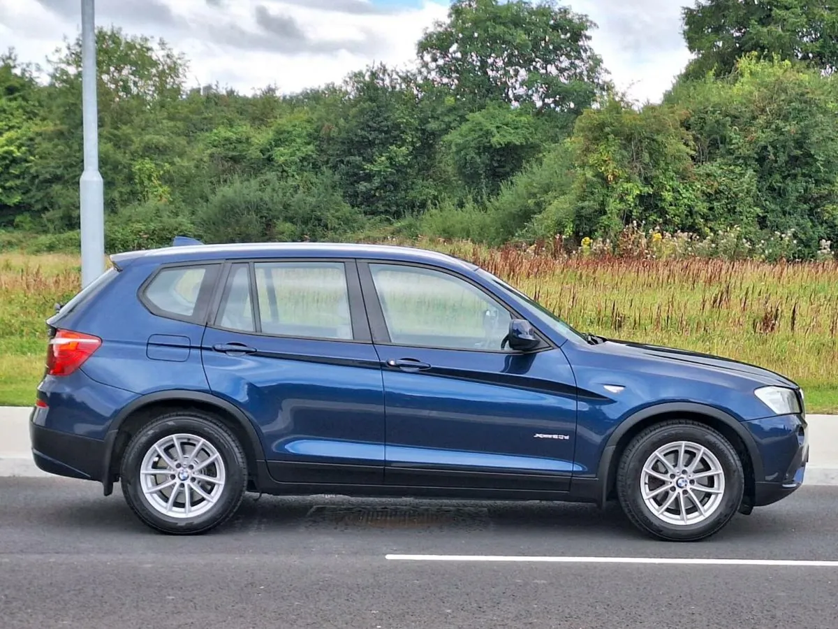 BMW X3 XDrive AUTO - Image 2