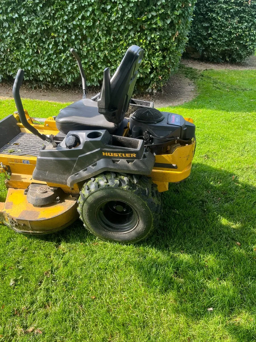 Zero turn lawn mower - Image 3