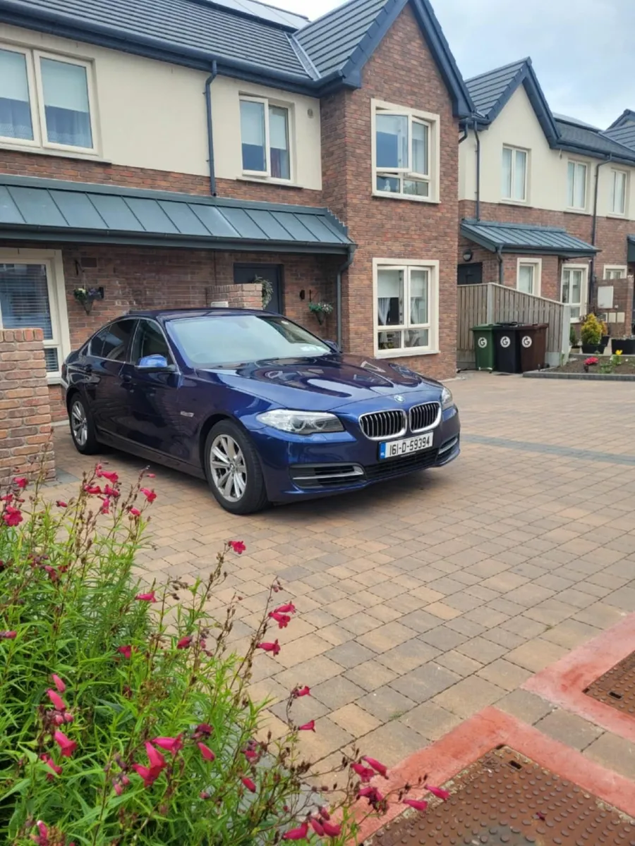 BMW 5-Series 2016 - Image 2