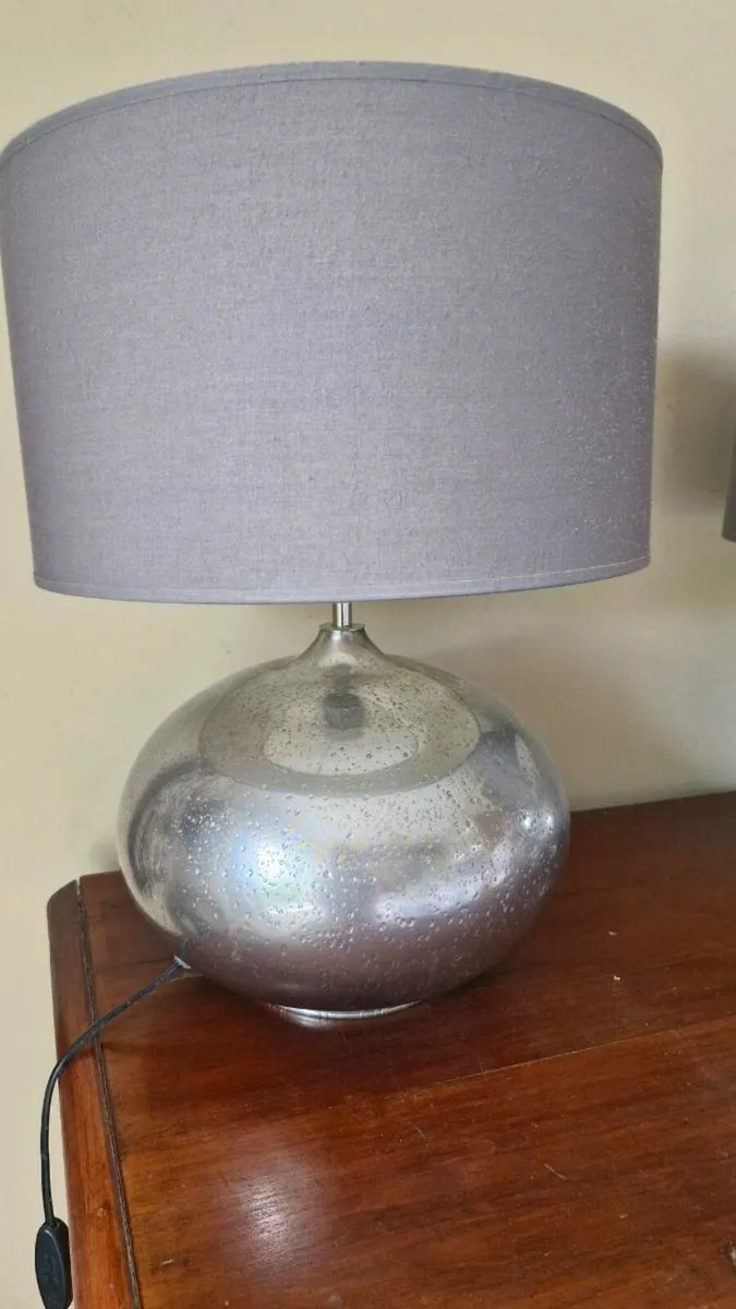 Lamps x 2 - Image 2