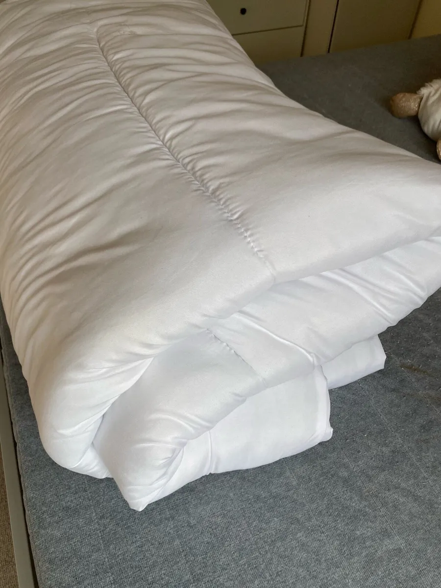 Duvet inner ( double ) - Image 2