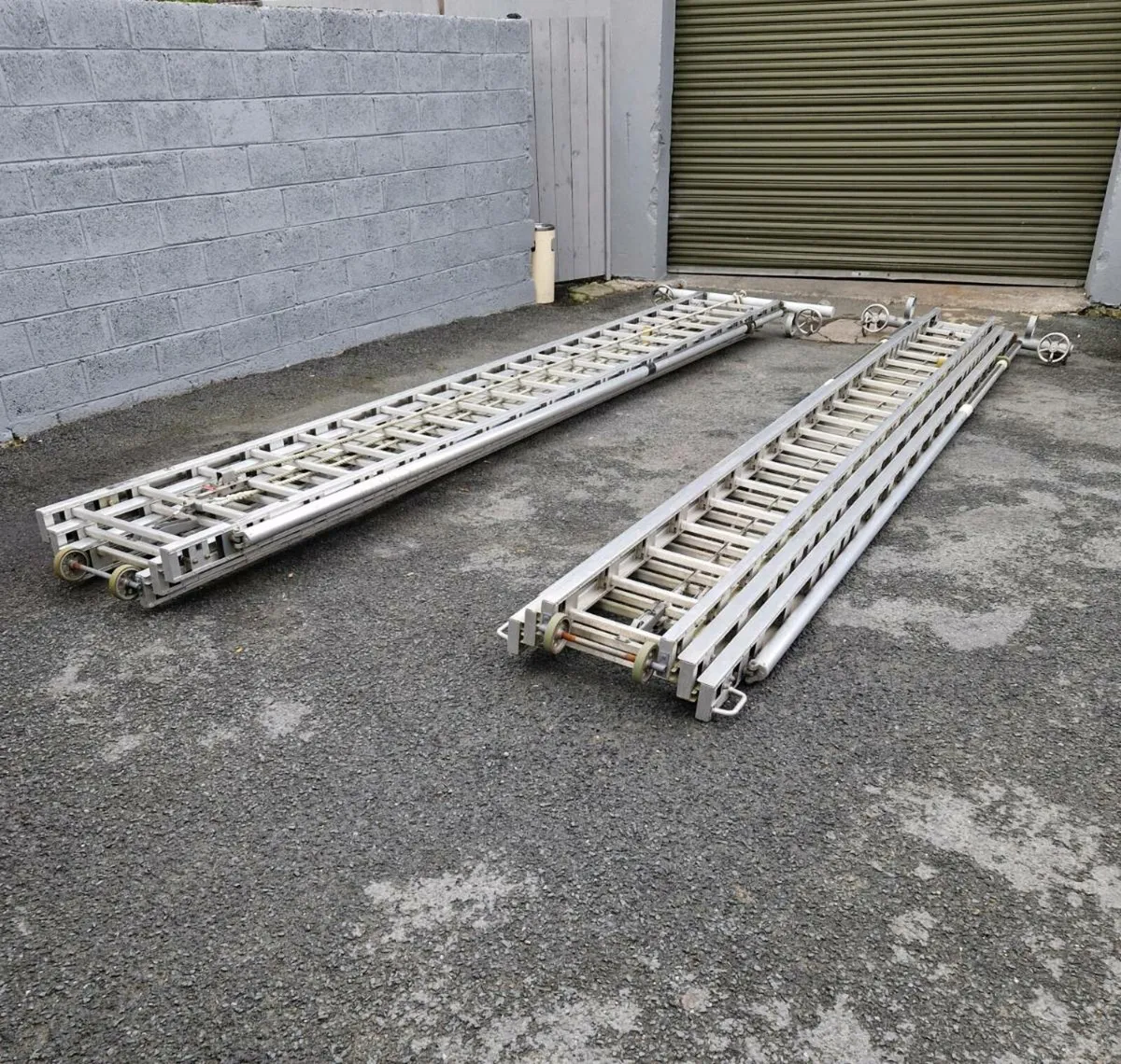Ex fife brigade ladders - Image 1