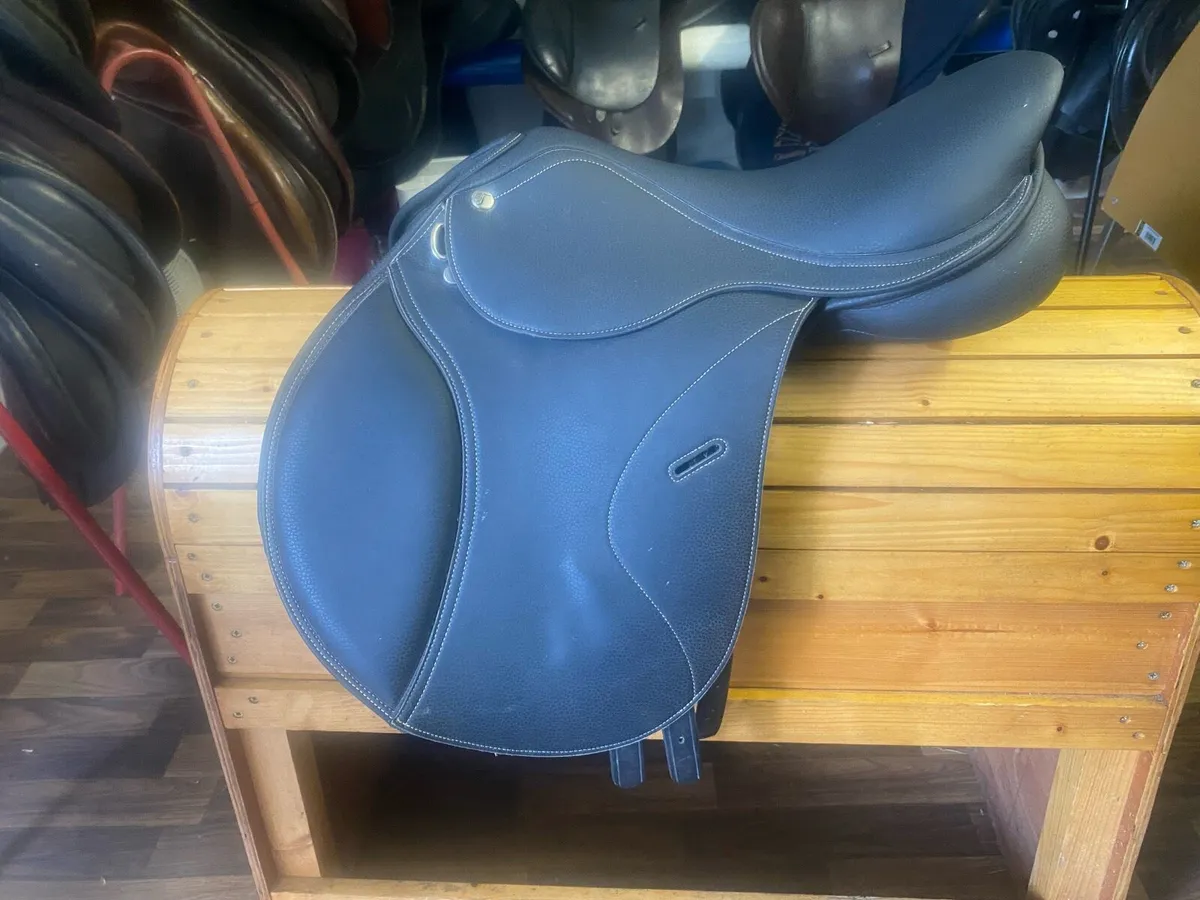 Turfmaster 16” adjustable saddle - Image 1