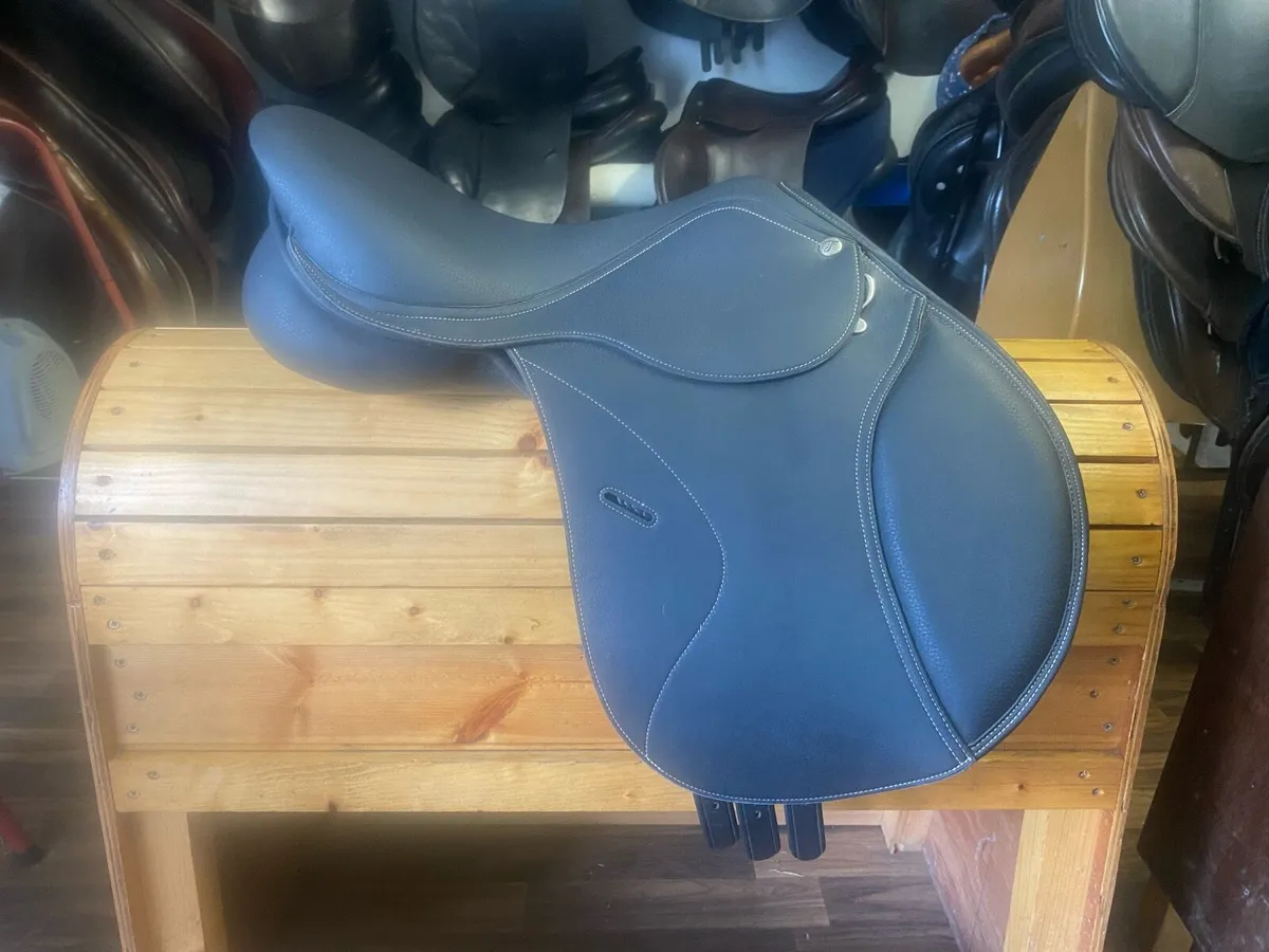 Turfmaster 16” adjustable saddle - Image 2