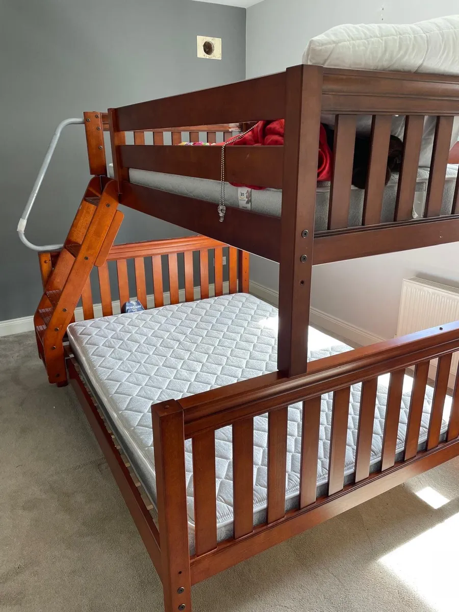 Bunk beds - Image 1