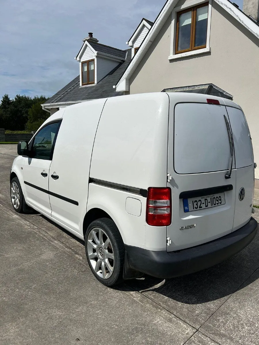 Volkswagen Caddy 2013 - Image 1