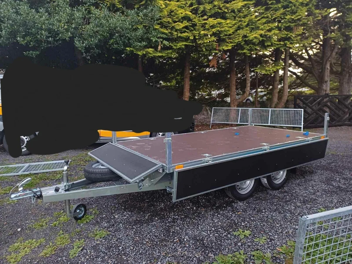 Trailer - Image 2