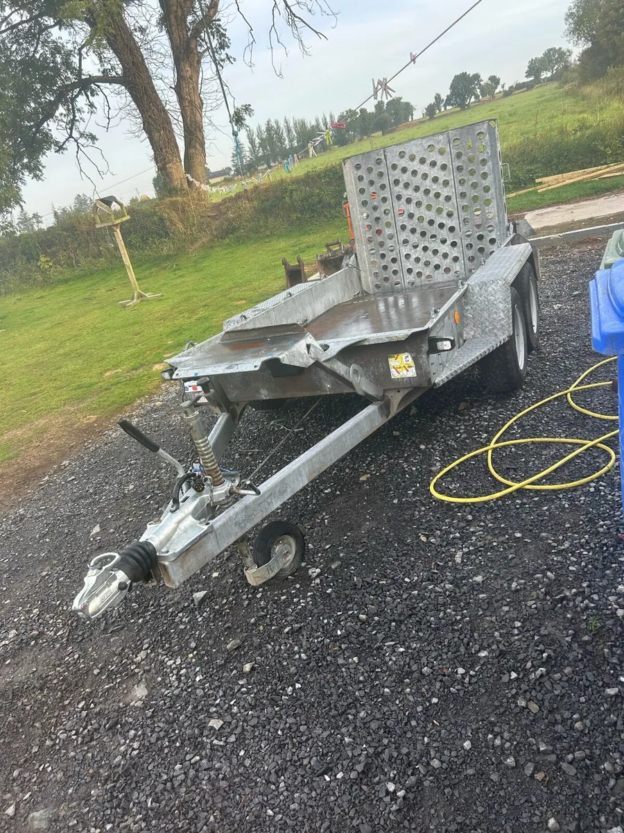 Immaculate Ivor Williams 9x4 plant trailer - Image 4