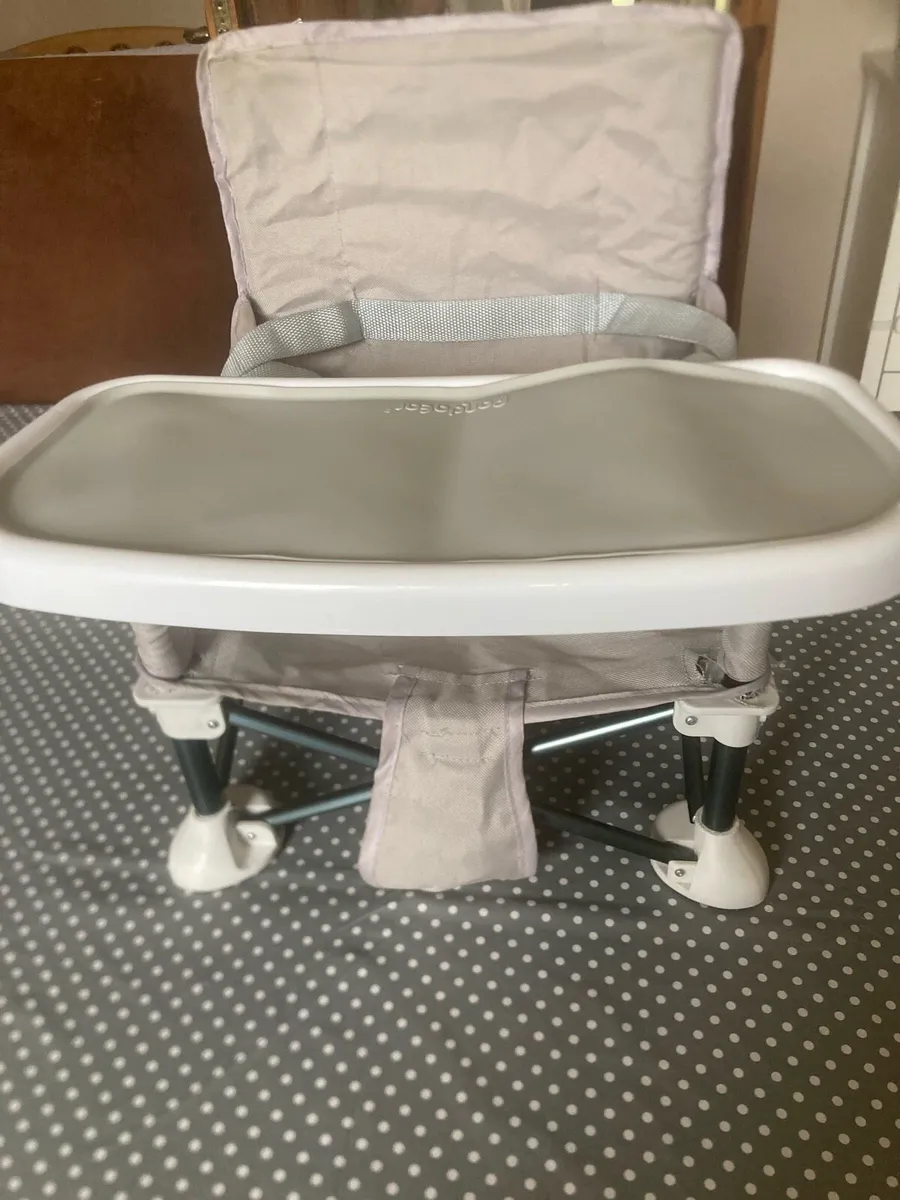 Camping seat/highchair - Image 3