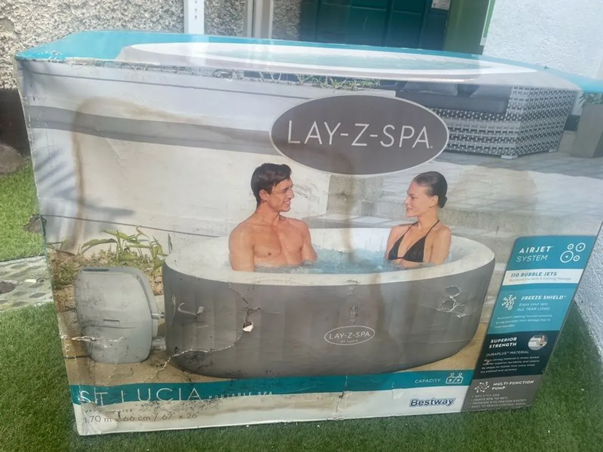 Hot Tub - Image 1