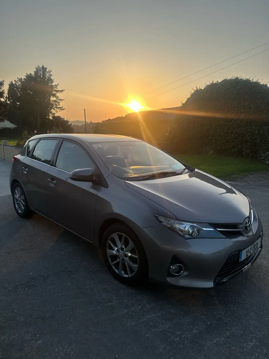 Toyota Auris Luna 2012, 1.4 D-4D - Image 2