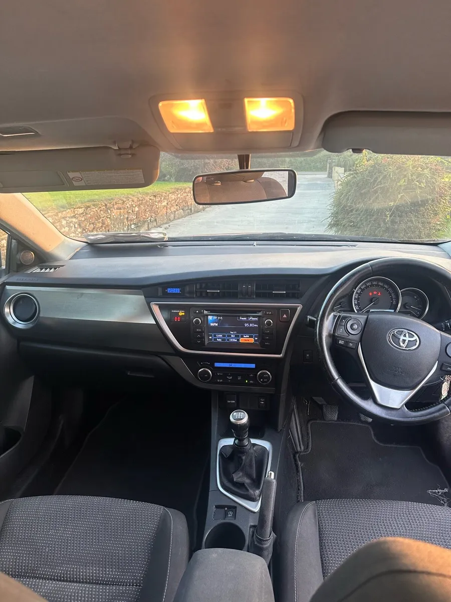 Toyota Auris Luna 2012, 1.4 D-4D - Image 4