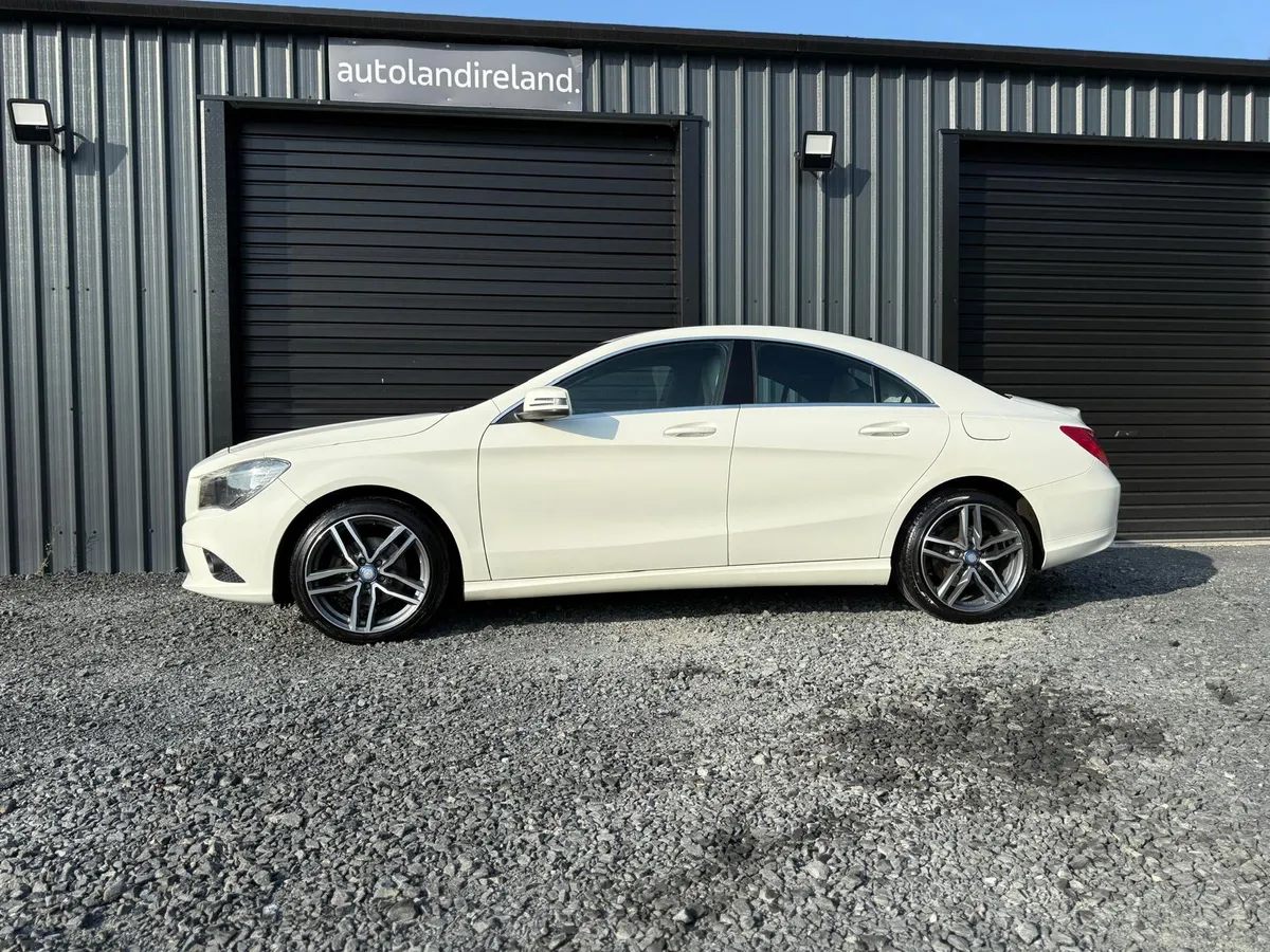 141 Mercedes CLA 200 Irish Car - Image 3