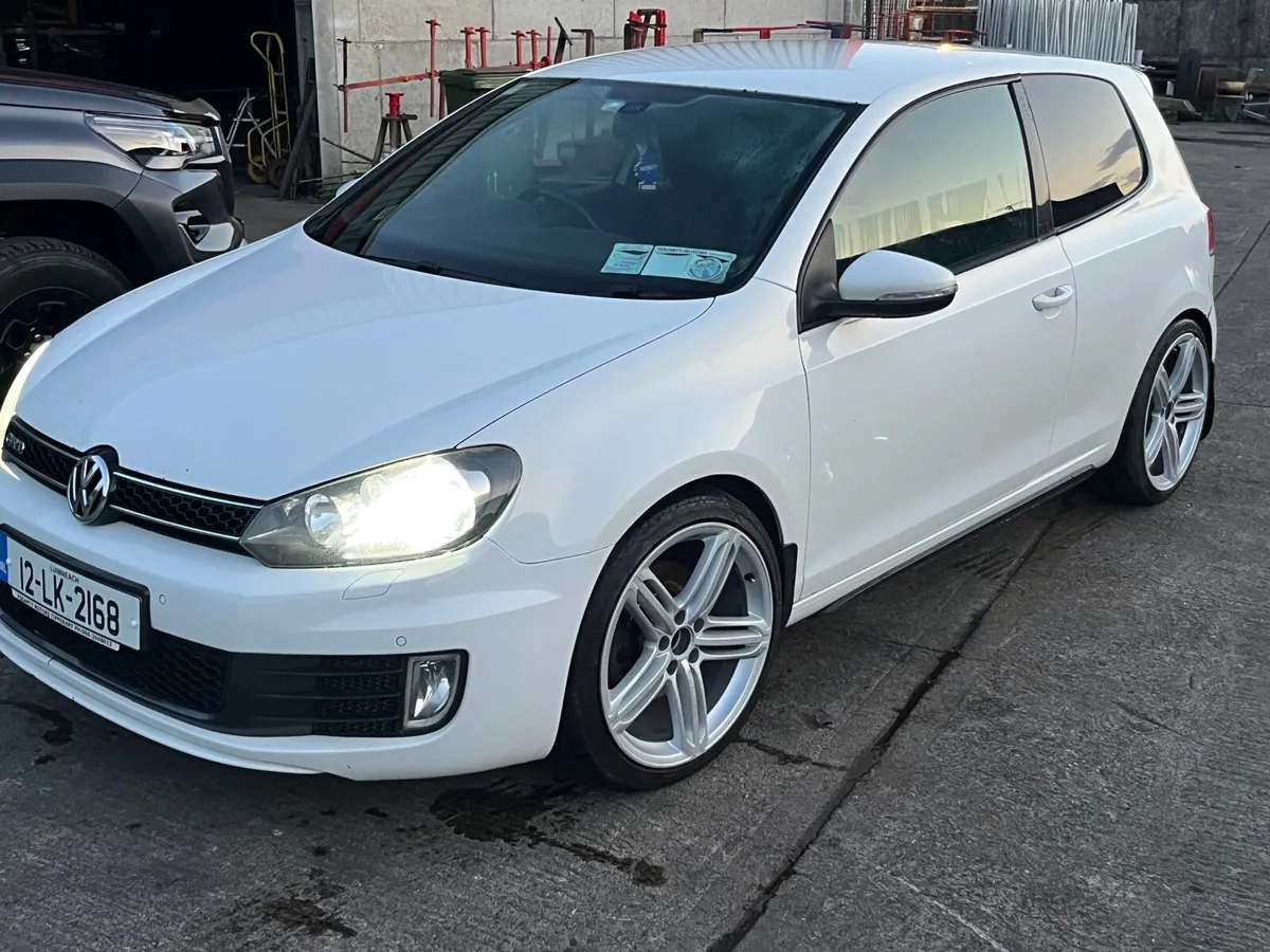 2012 Vw golf 2l gtd - Image 3