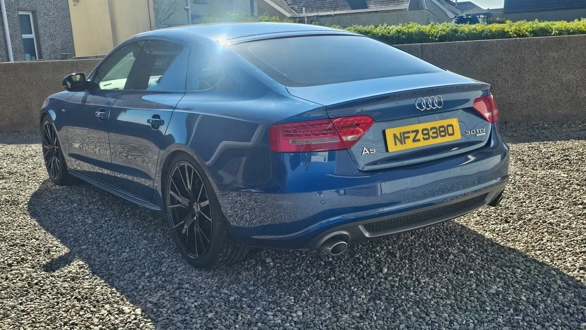 Audi A5 3.0 quattro s line - Image 4