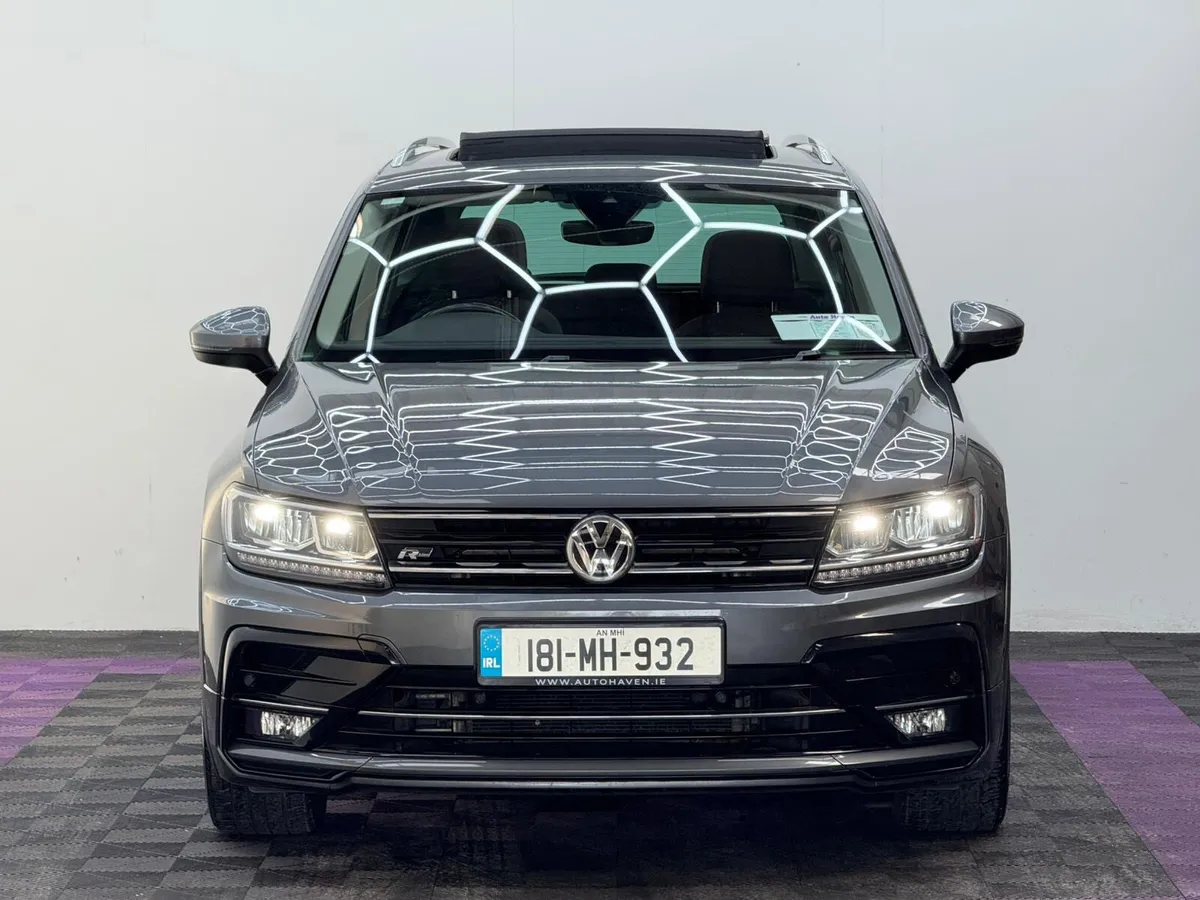 2018 Volkswagen Tiguan 2.0TDI Highline, Automatic - Image 2