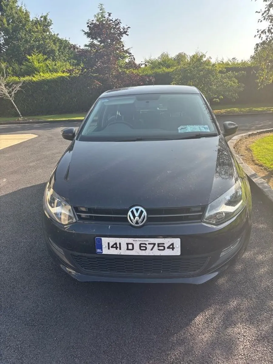 2014 Volkswagen Polo - Image 2