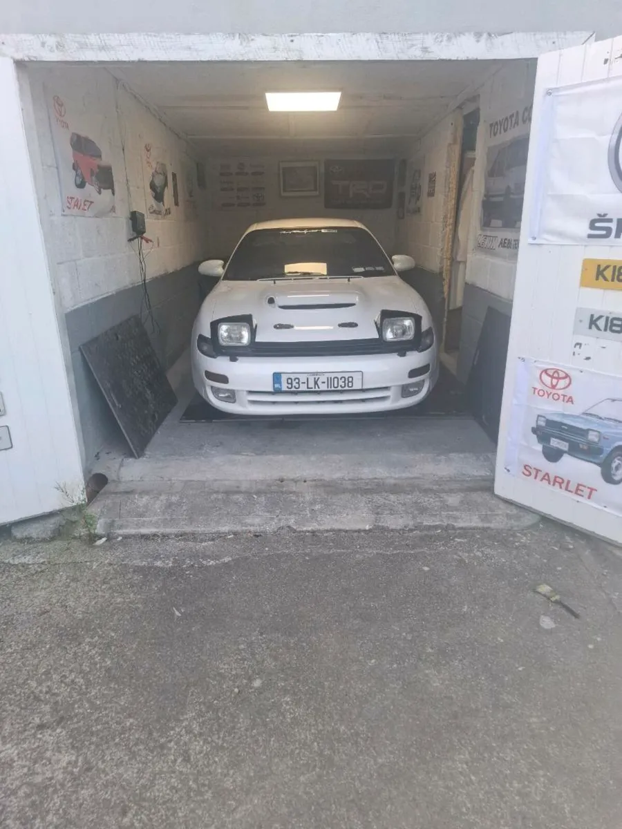 TOYOTA CELICA GTI - Image 2
