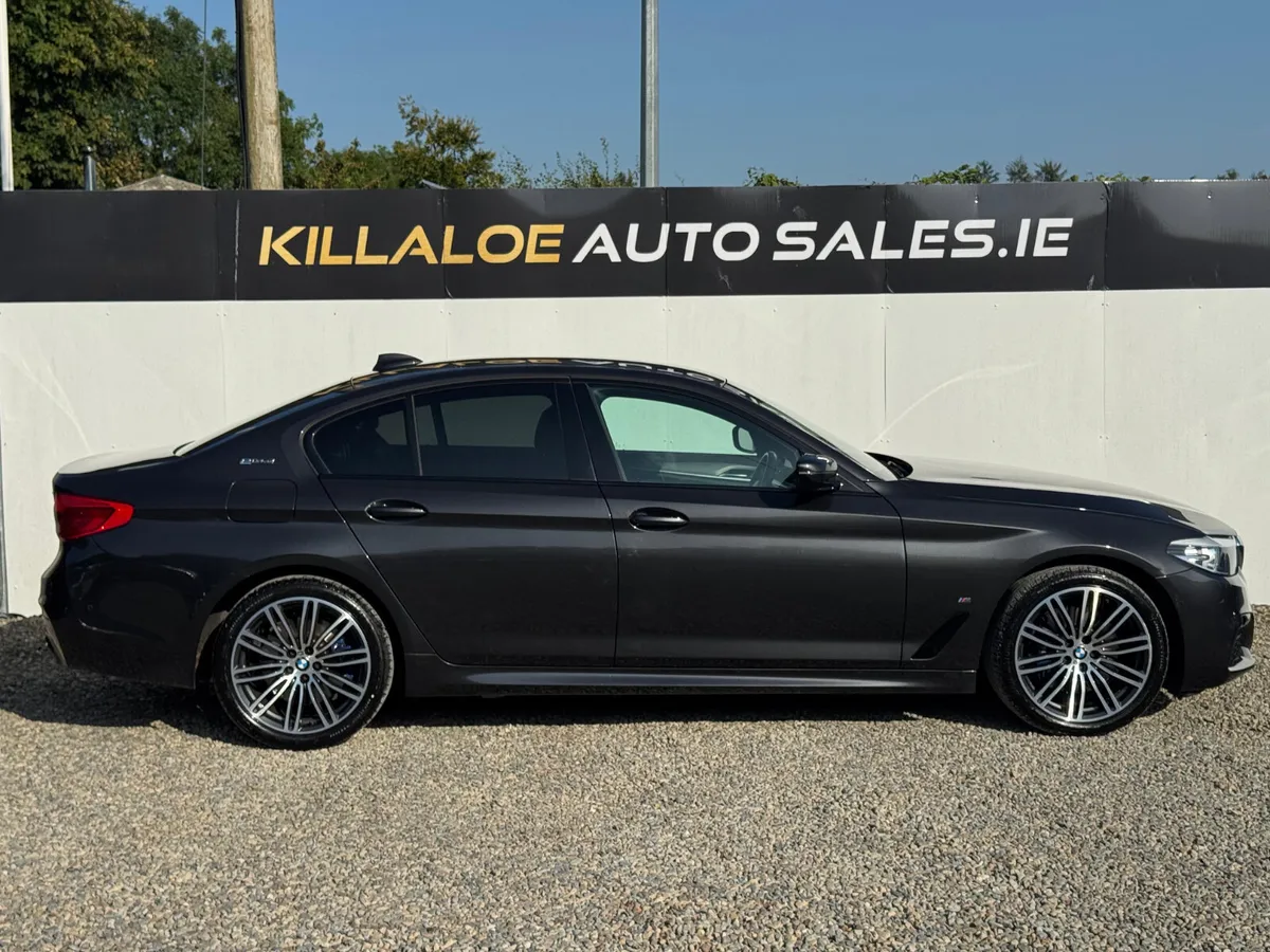 BMW 5-Series 530E M-SPORT (VERY LOW MILES) - Image 4
