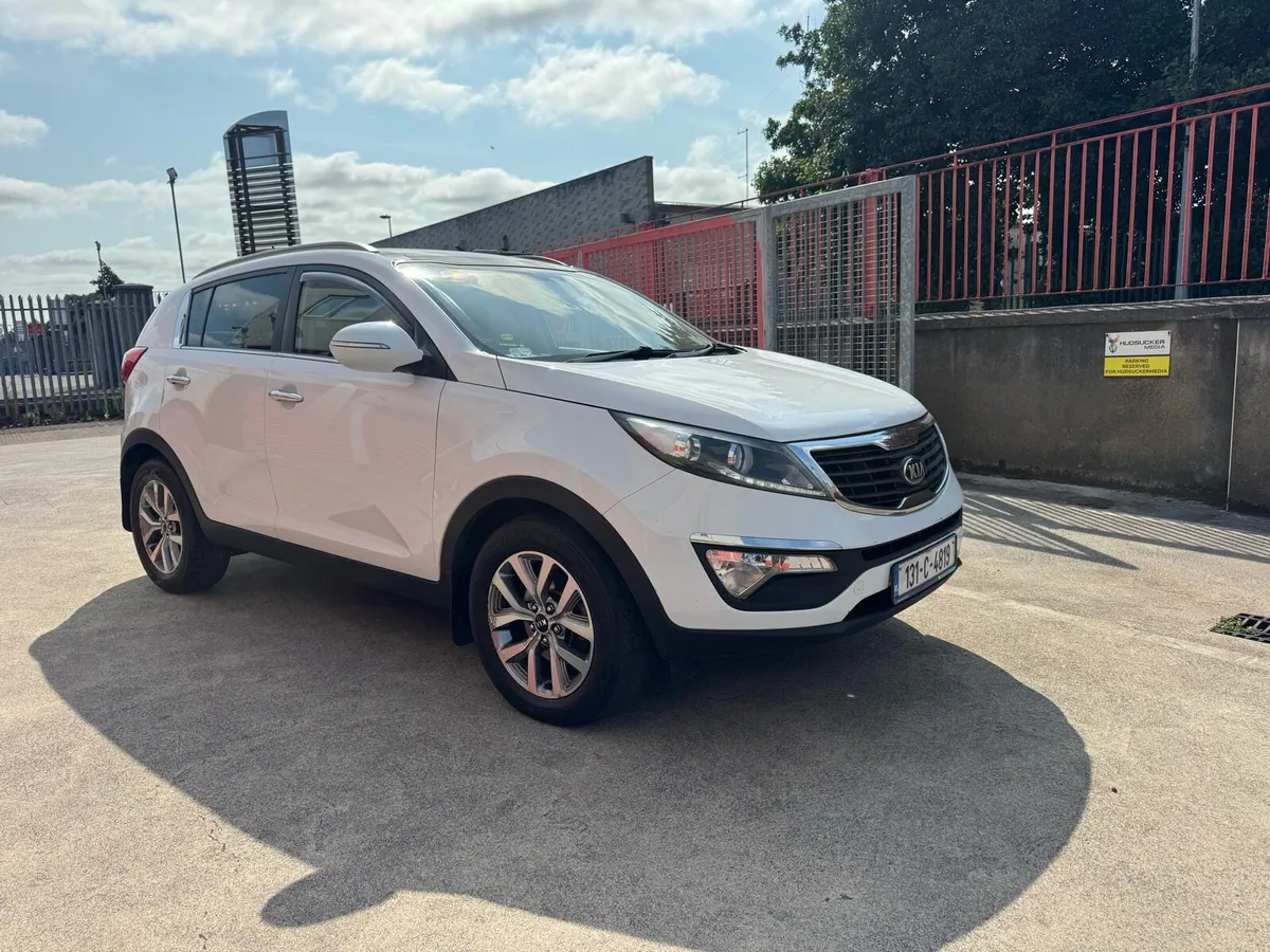 2013 Kia sportage  high spec - Image 4