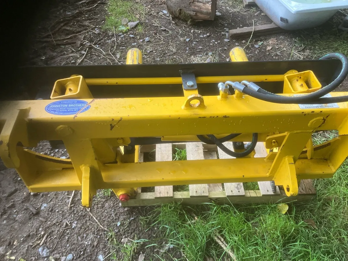 Johnston bale stacker - Image 3