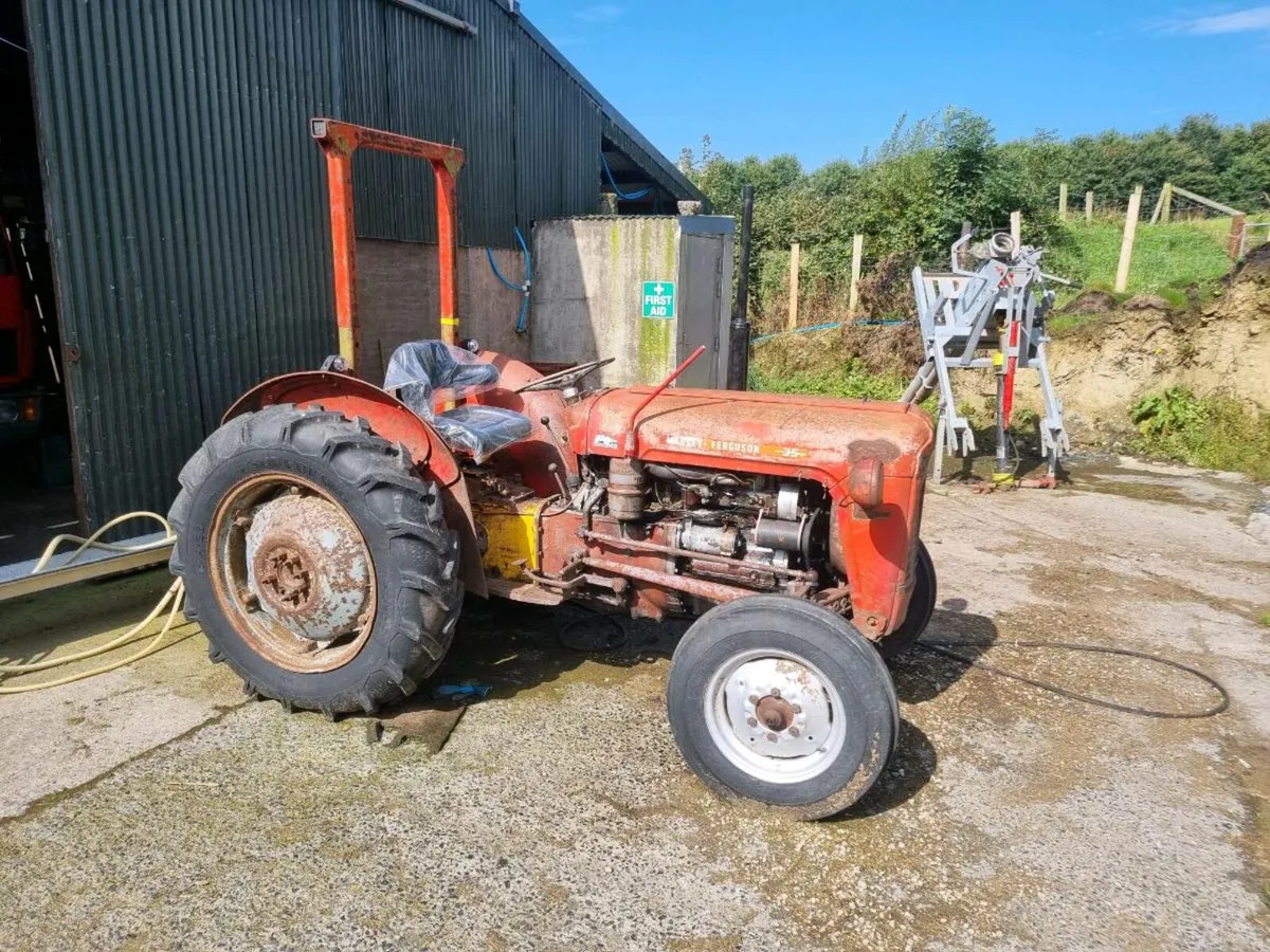 Massey 35 - Image 1